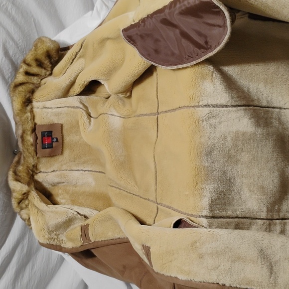 Gallery Faux Fur & Suede Long Gorgeous Coat Sz.L Never Worn - Picture 13 of 13